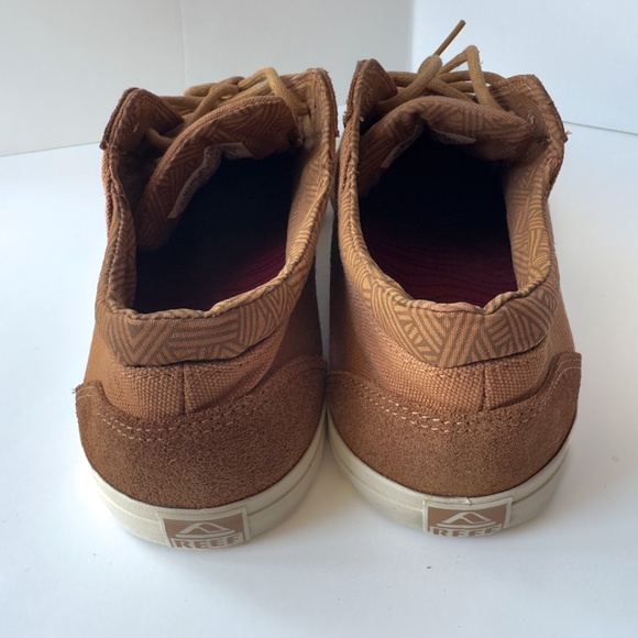Reef Tan Sneakers - Picture 4 of 6